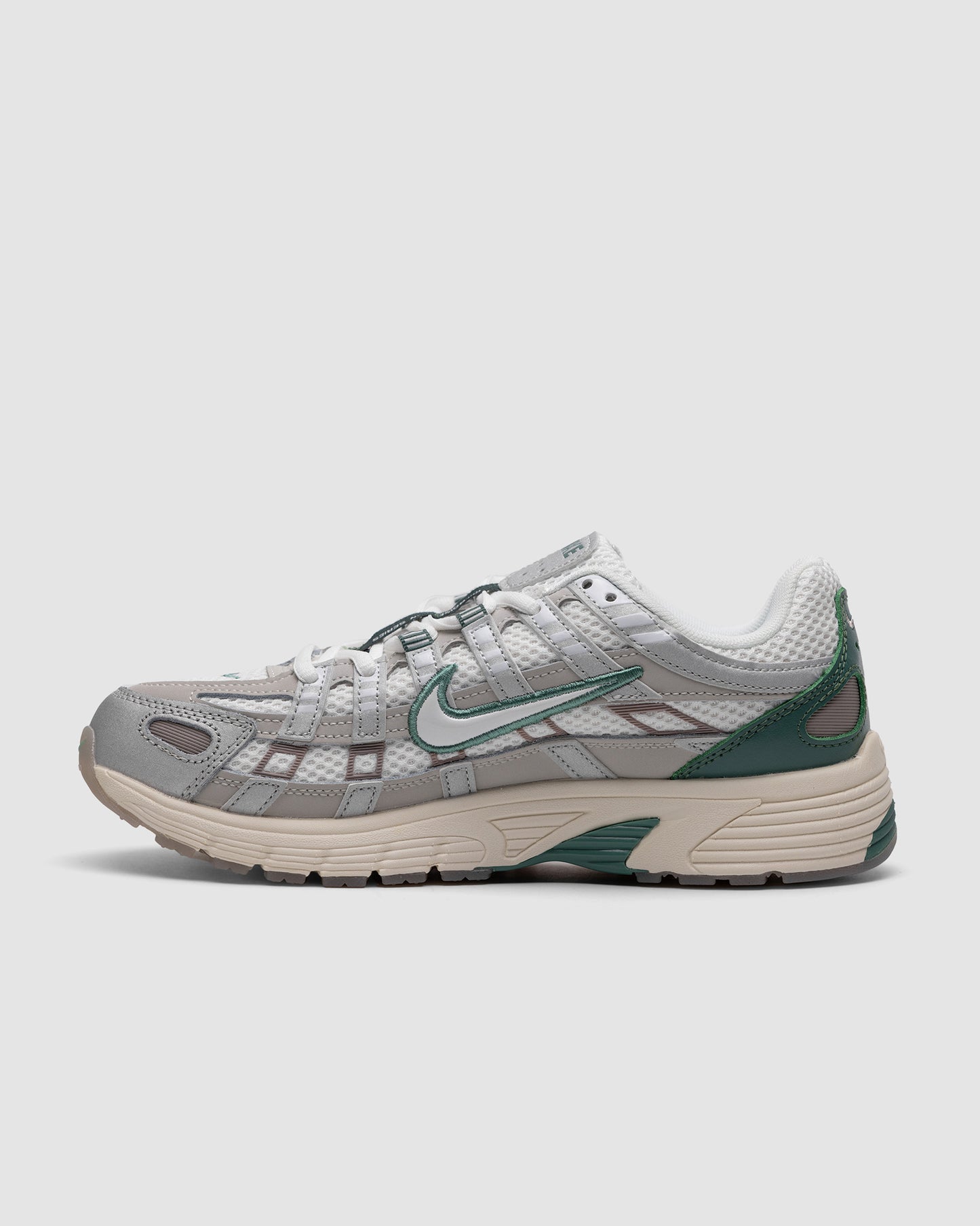 Nike P-6000 Light Bone Bicoastal Green