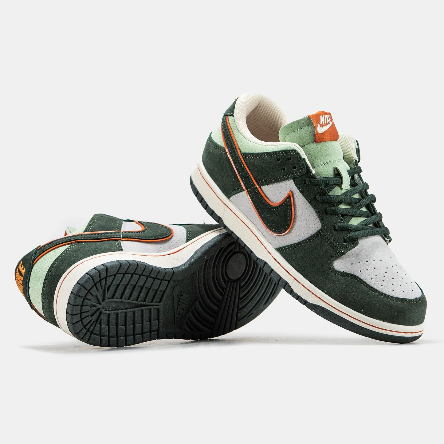 Nike SB Dunk Low Green