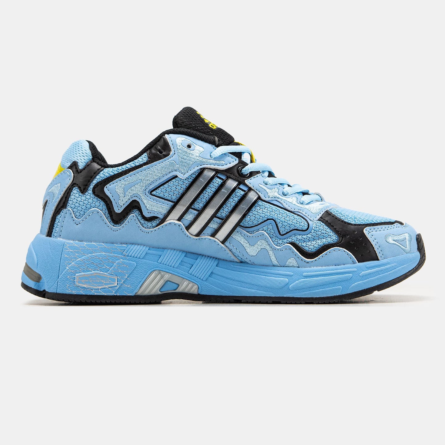 Adidas Responce x Bad Bunny Blue