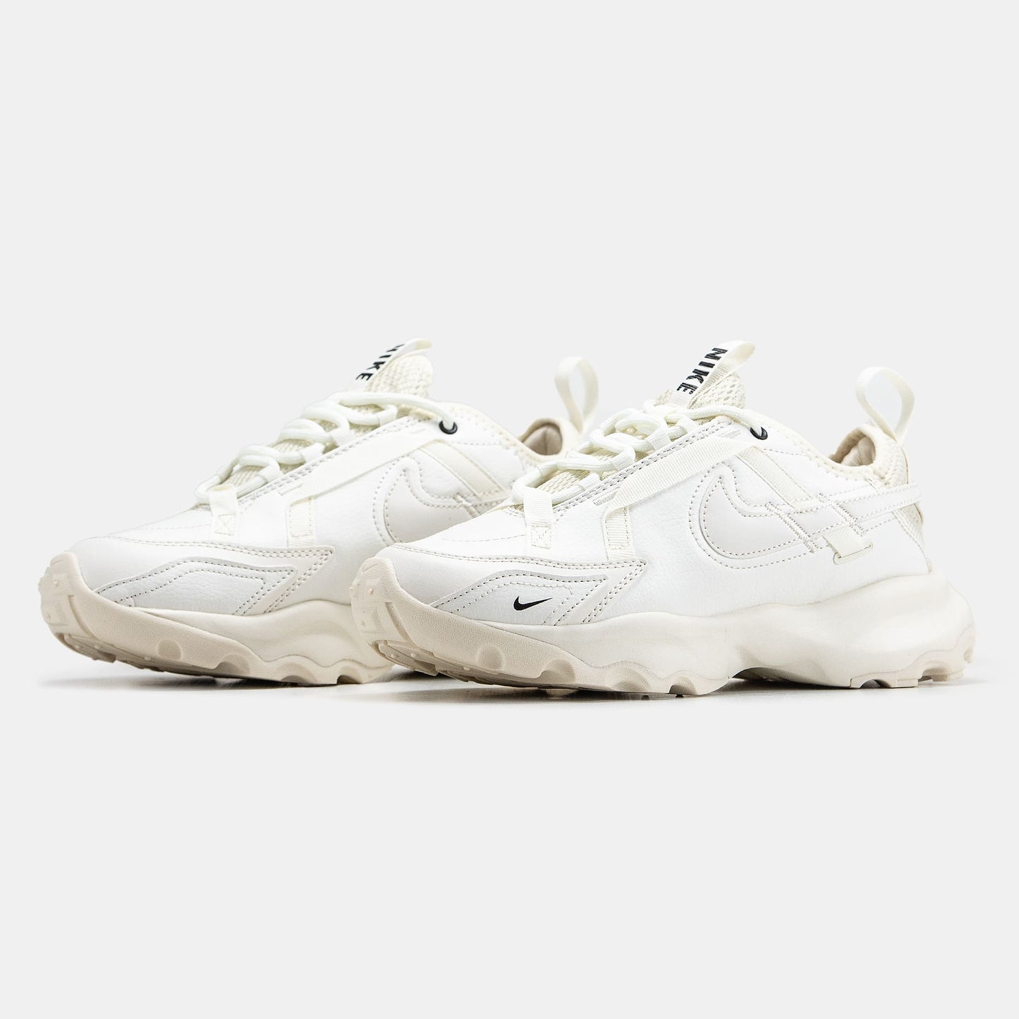 Nike TC 7900 White