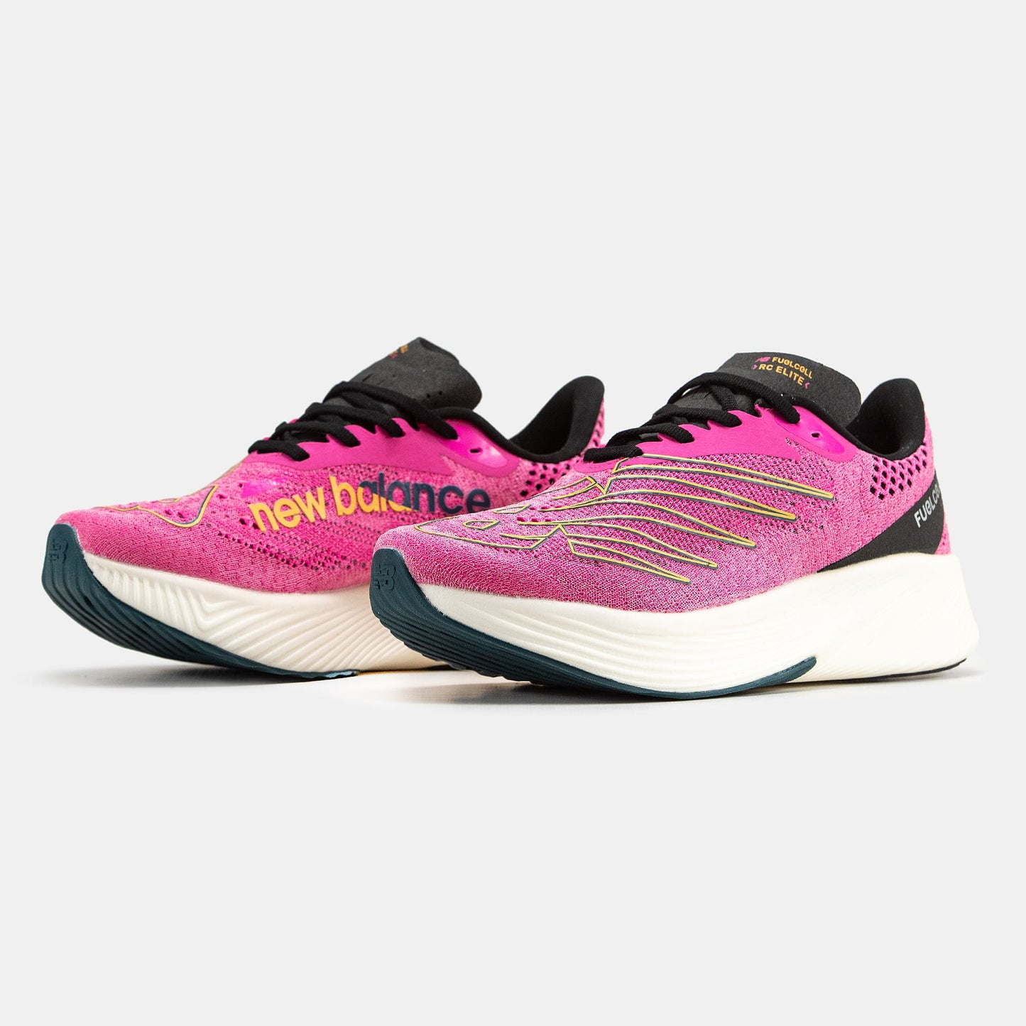 New Balance Fuel Cell RC Elite