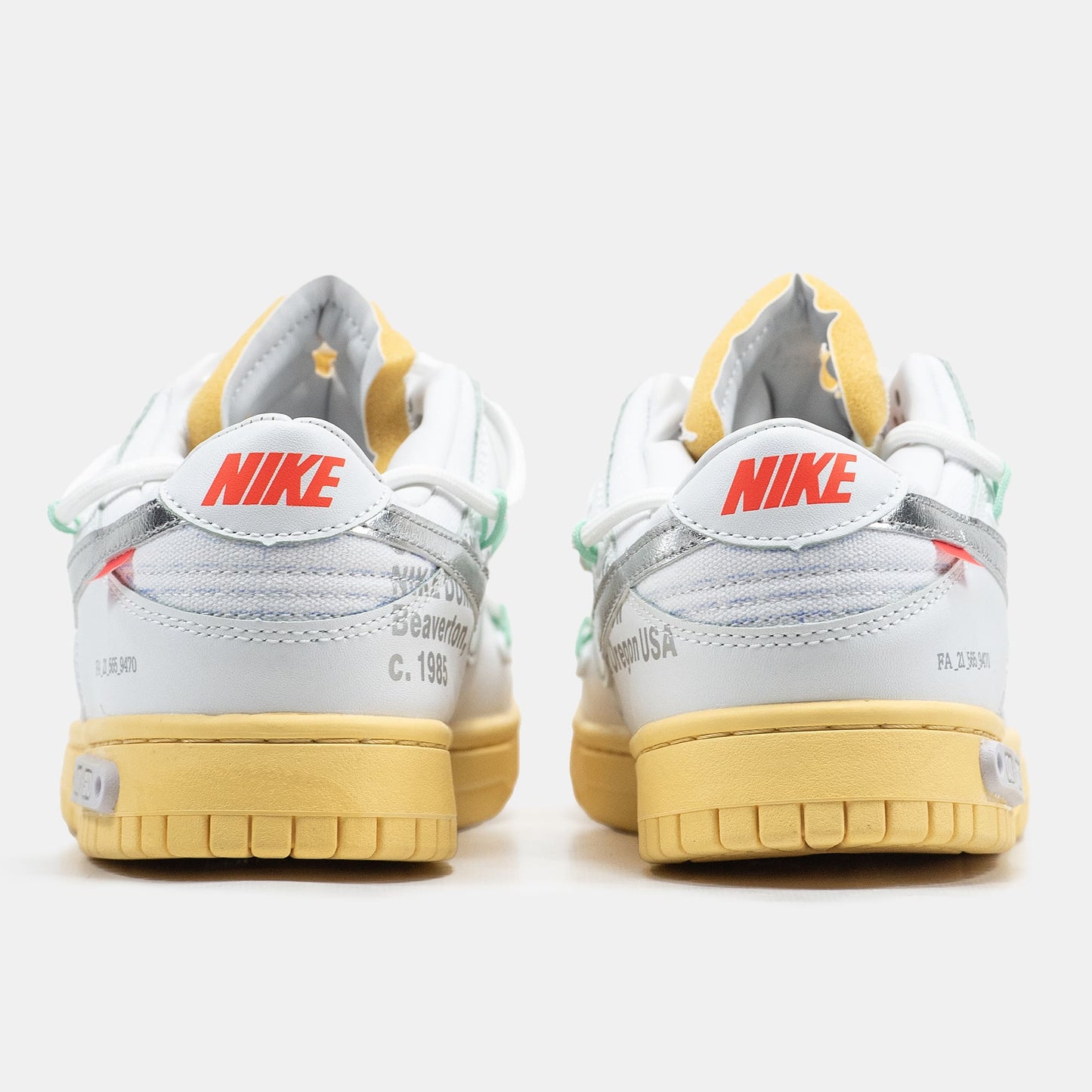 Nike SB Dunk Low Off-White Lot 01 of 50