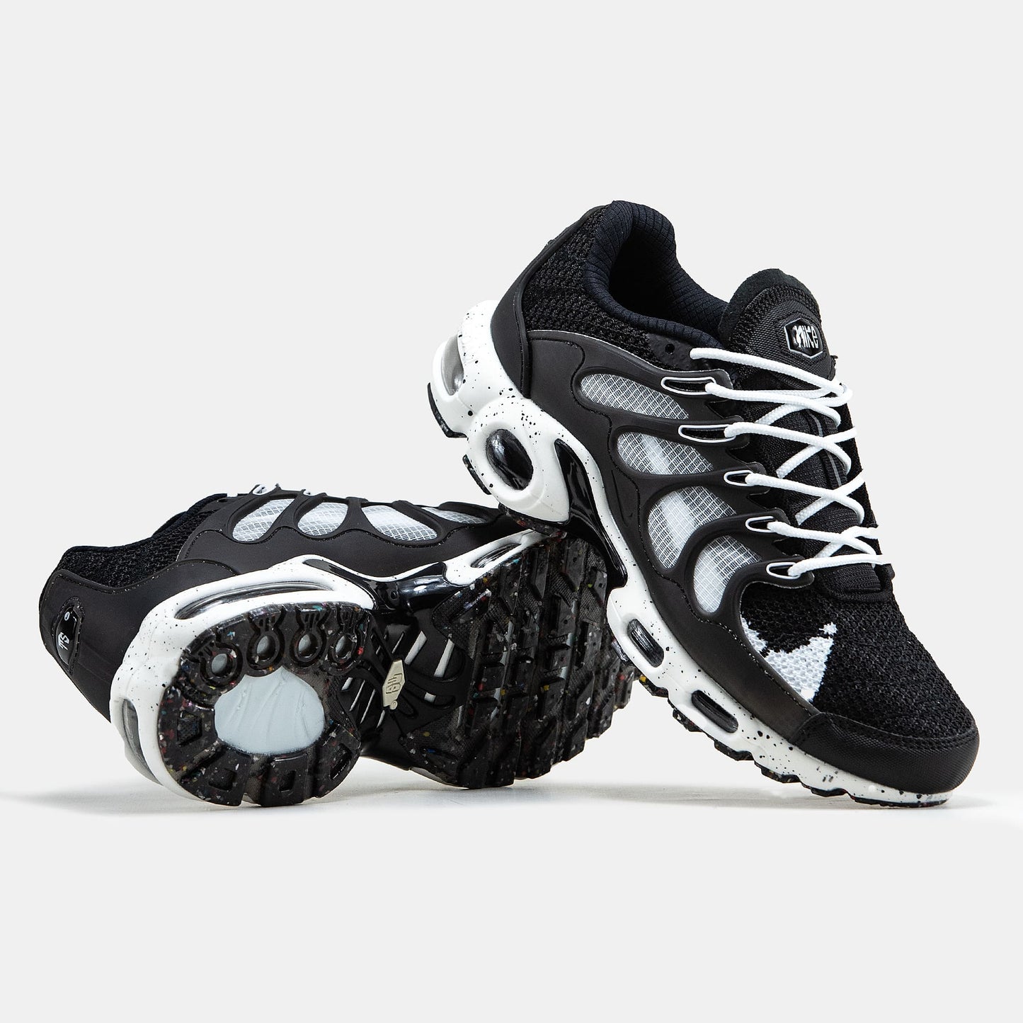 Nike Air Max TN Terrascape Black White Grey