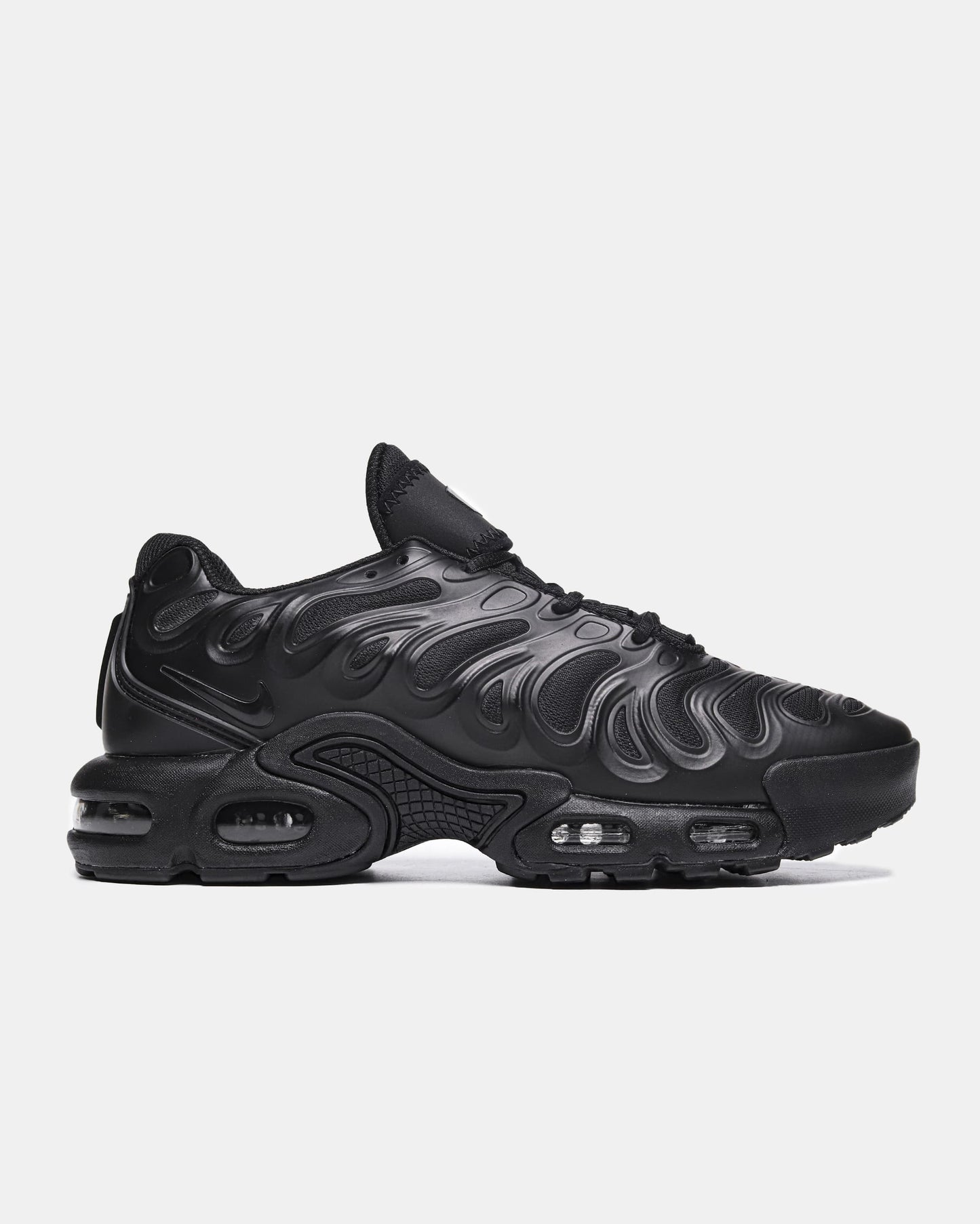 Nike Air Max Plus Drift Triple Black Carbon Fiber