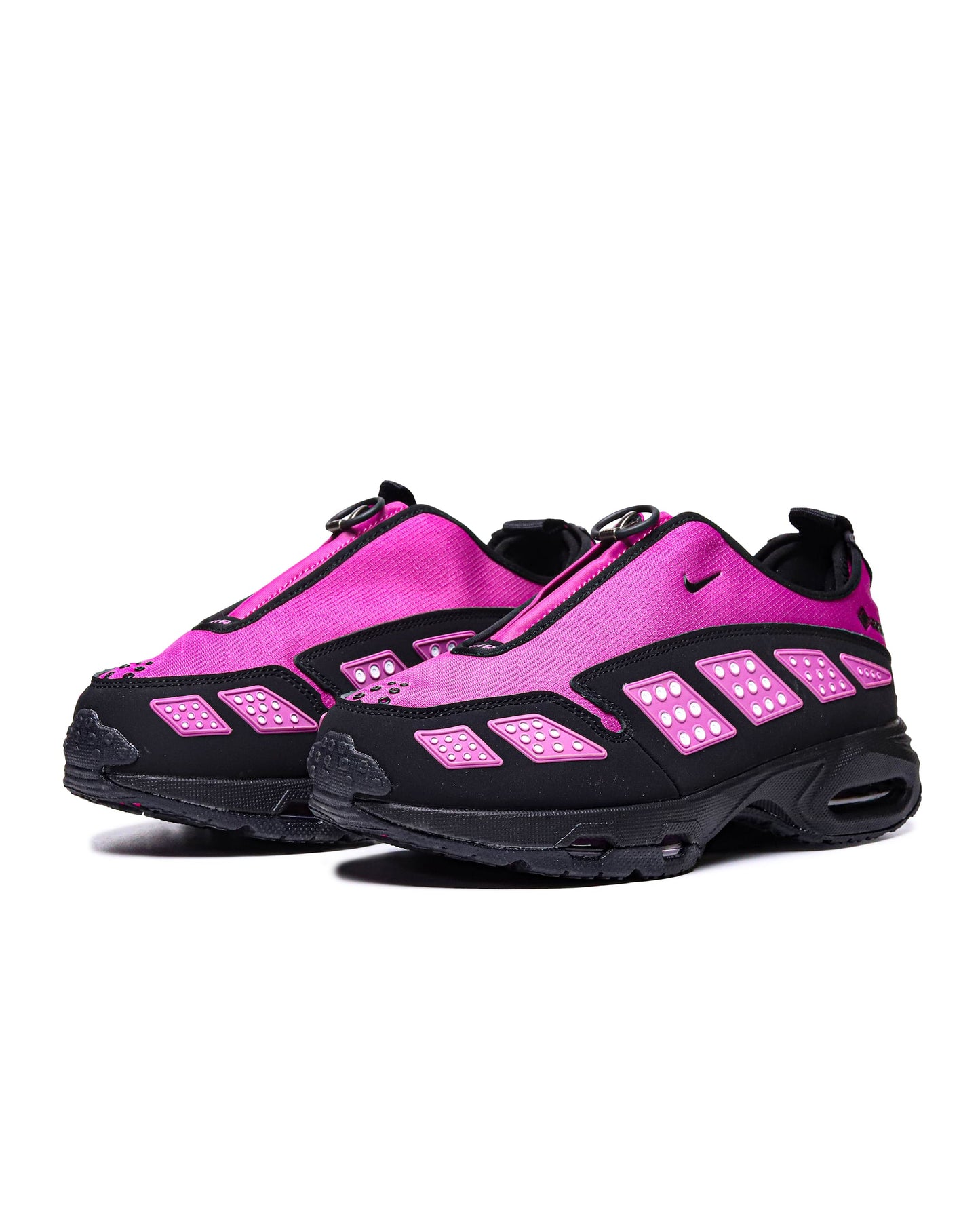 Nike Air Max SNDR Pink Gore-Tex