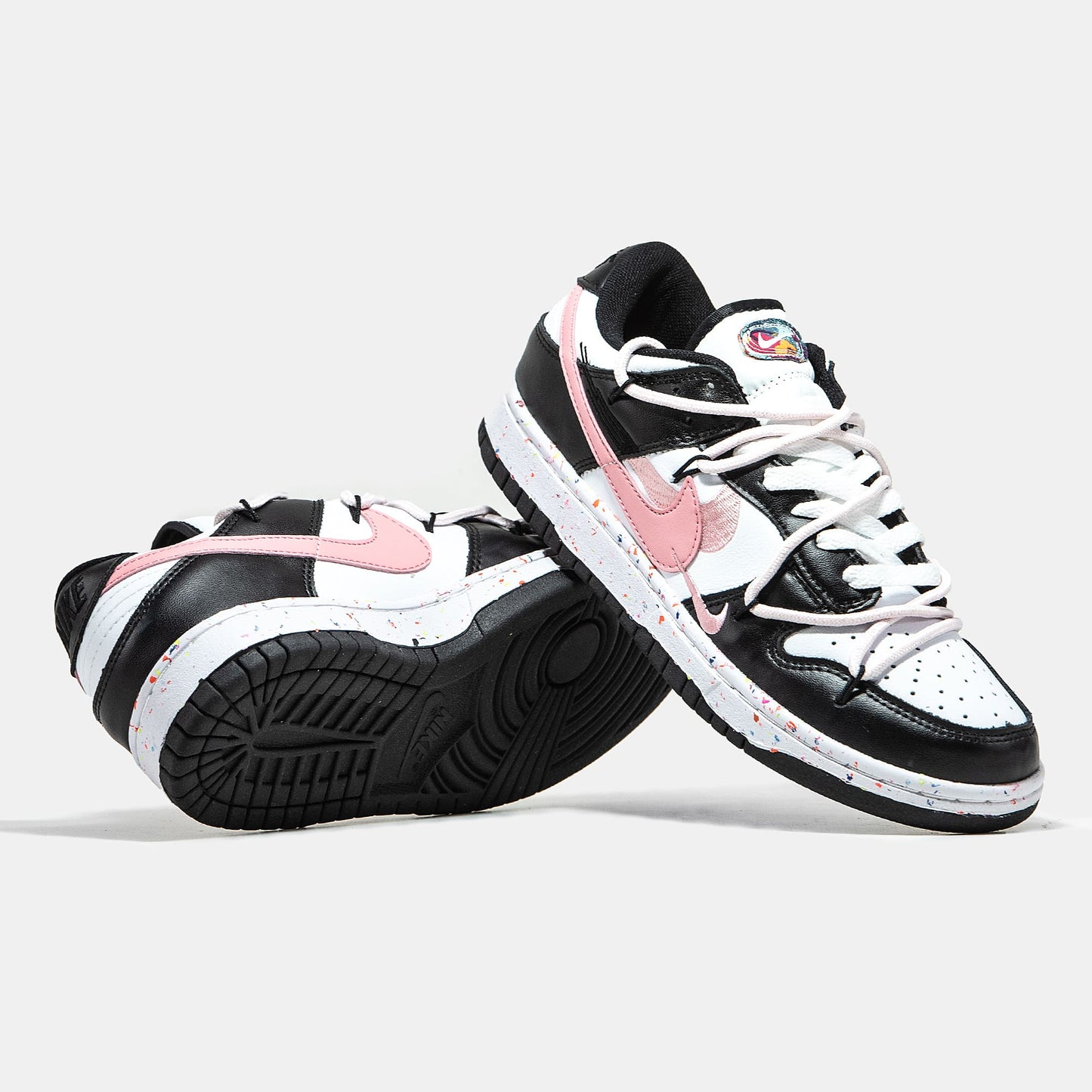 Nike SB Dunk Low Black White Pink