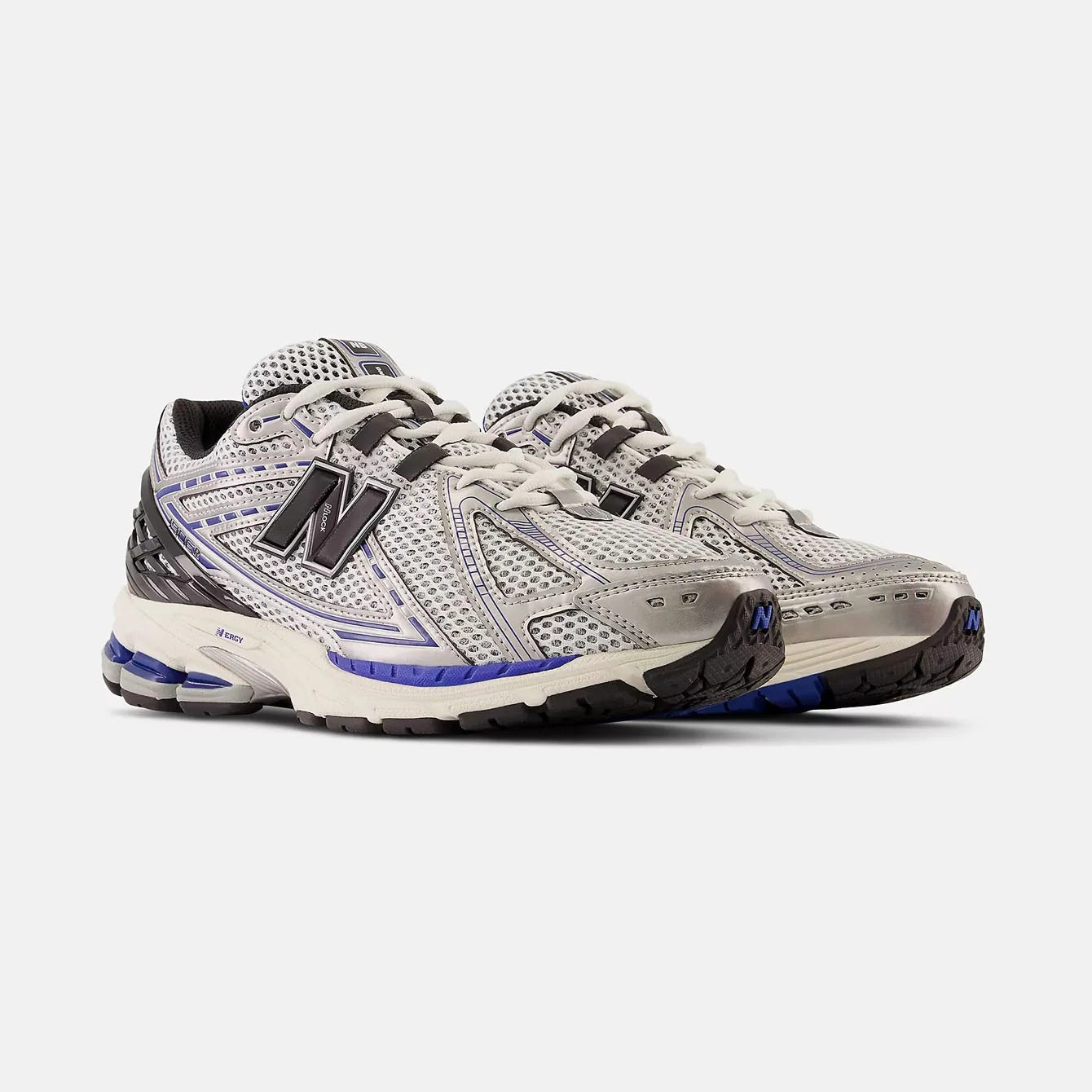New Balance 1906R Silver Metallic