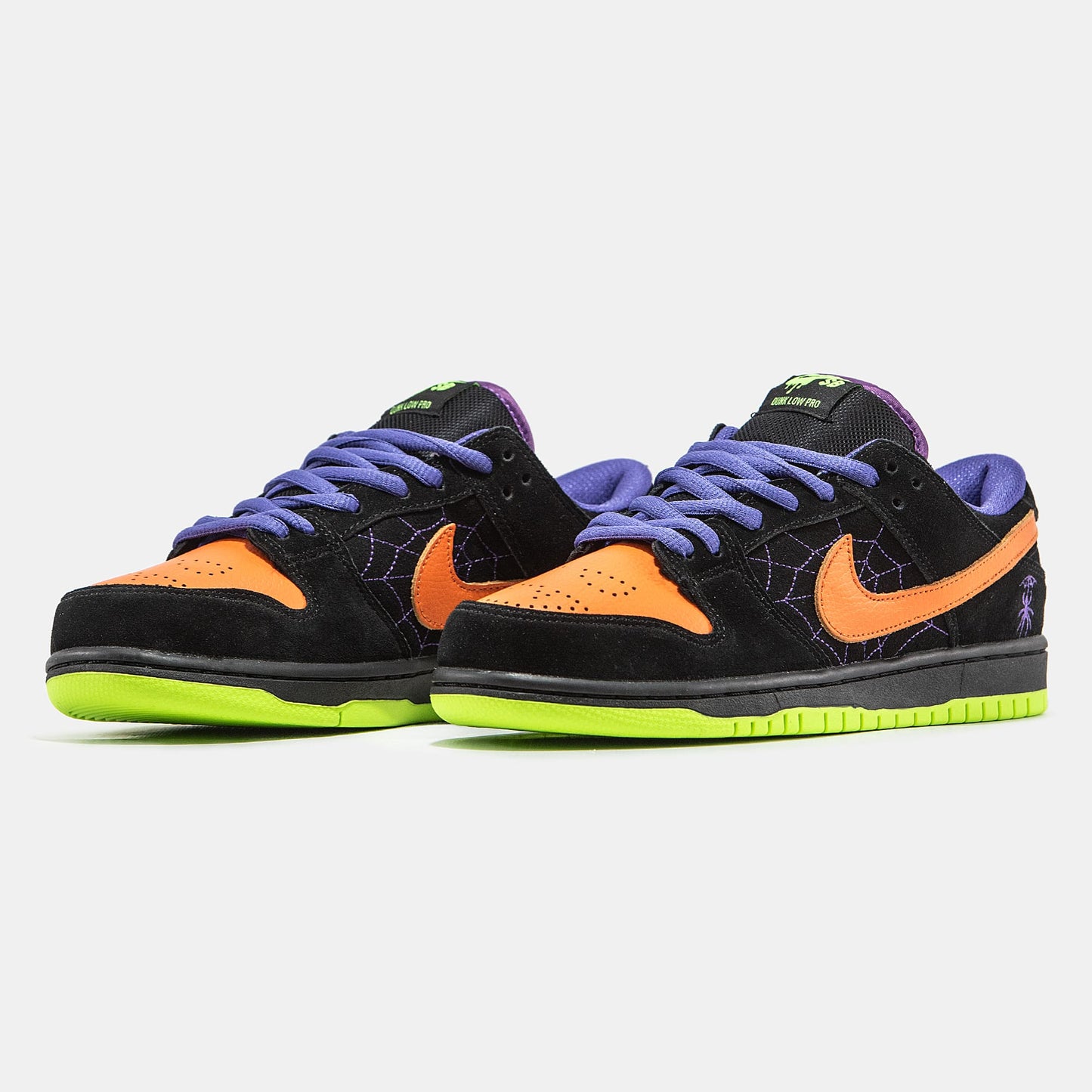 Nike SB Dunk Low Night of Mischief Halloween Winter