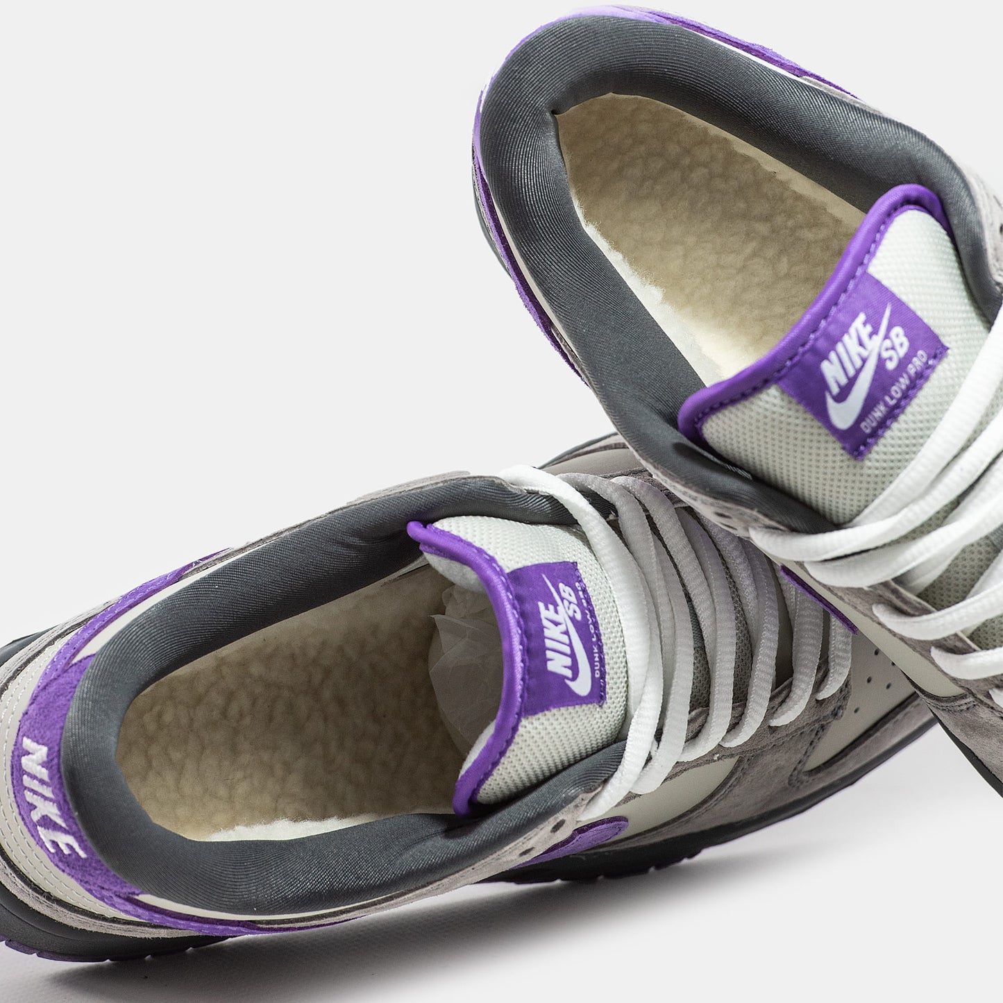 Nike SB Dunk Low Purple Pegion Winter