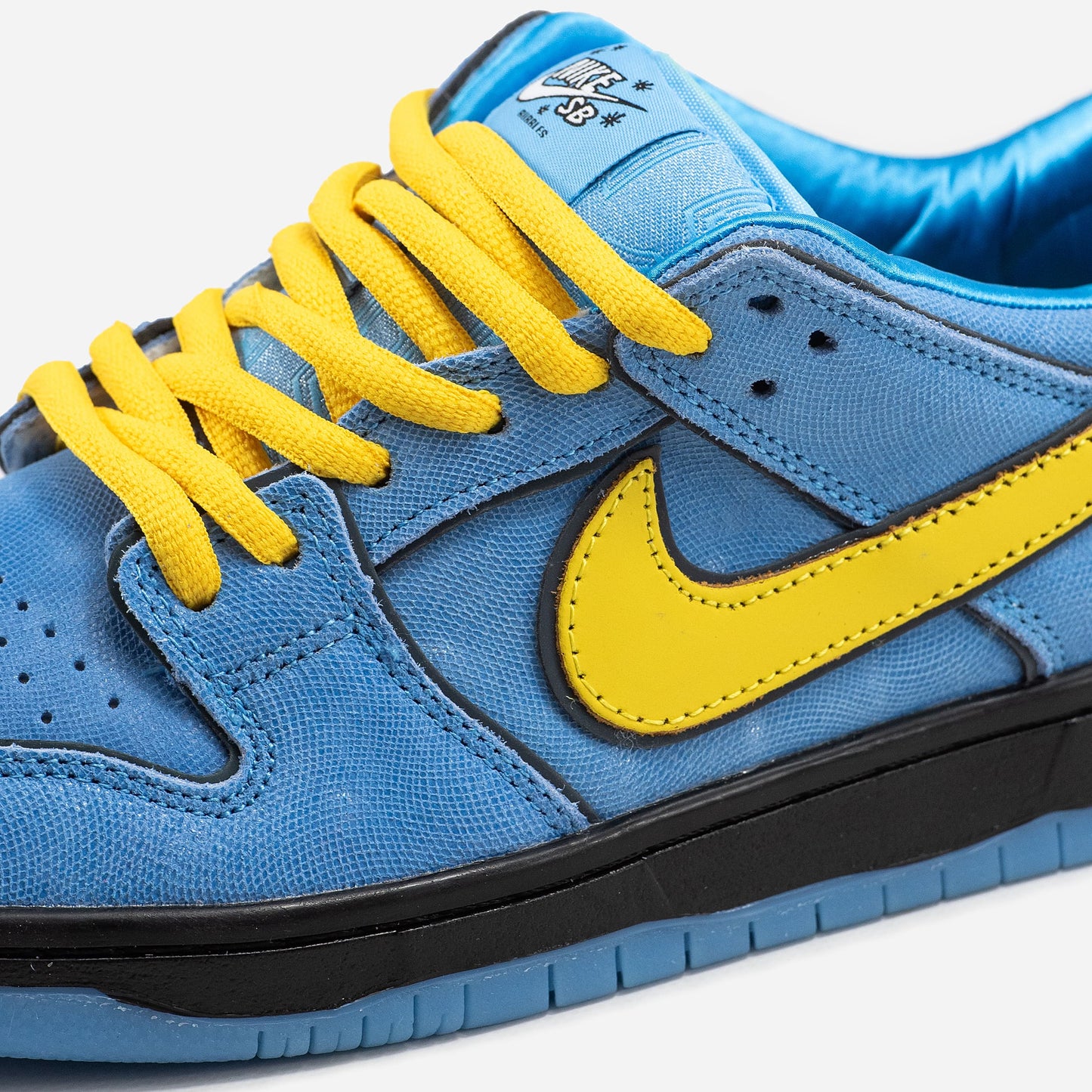 Nike SB Dunk Low x Powerpuff Blue