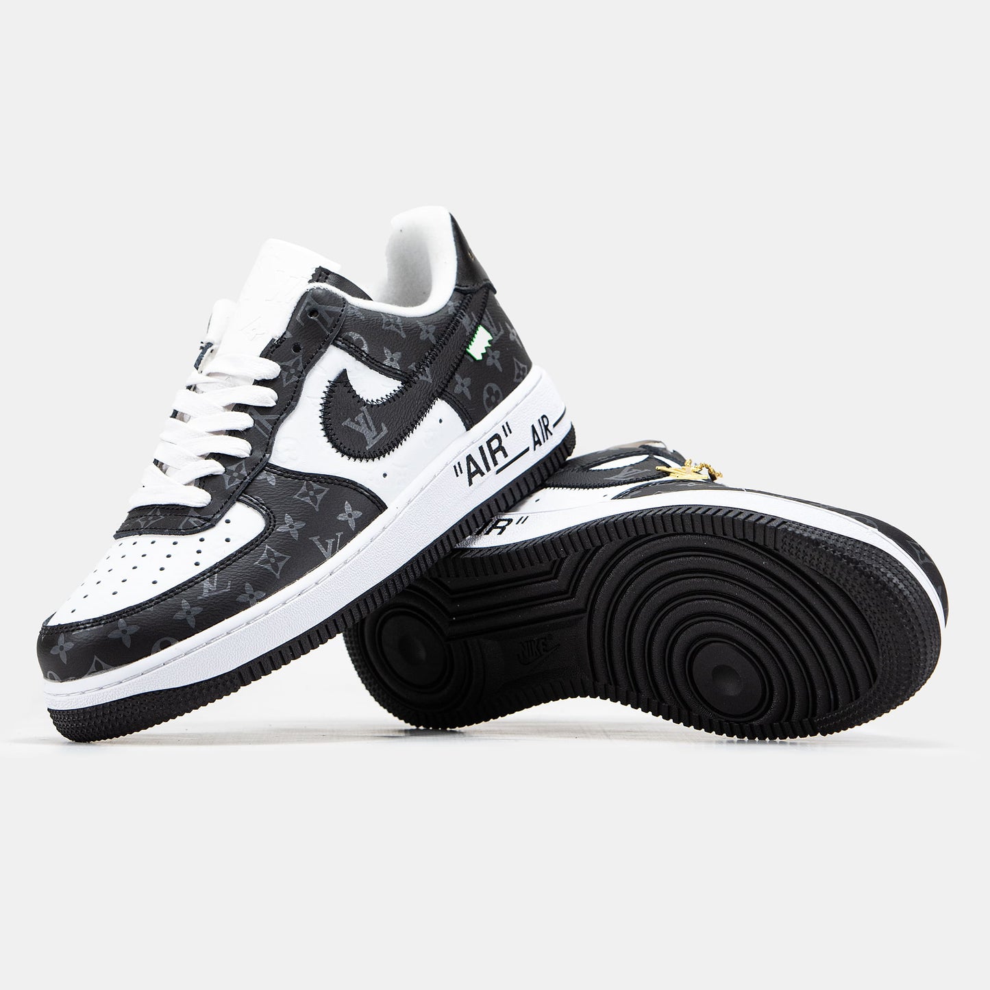 Nike Air Force 1 x Louis Vuitton Black White