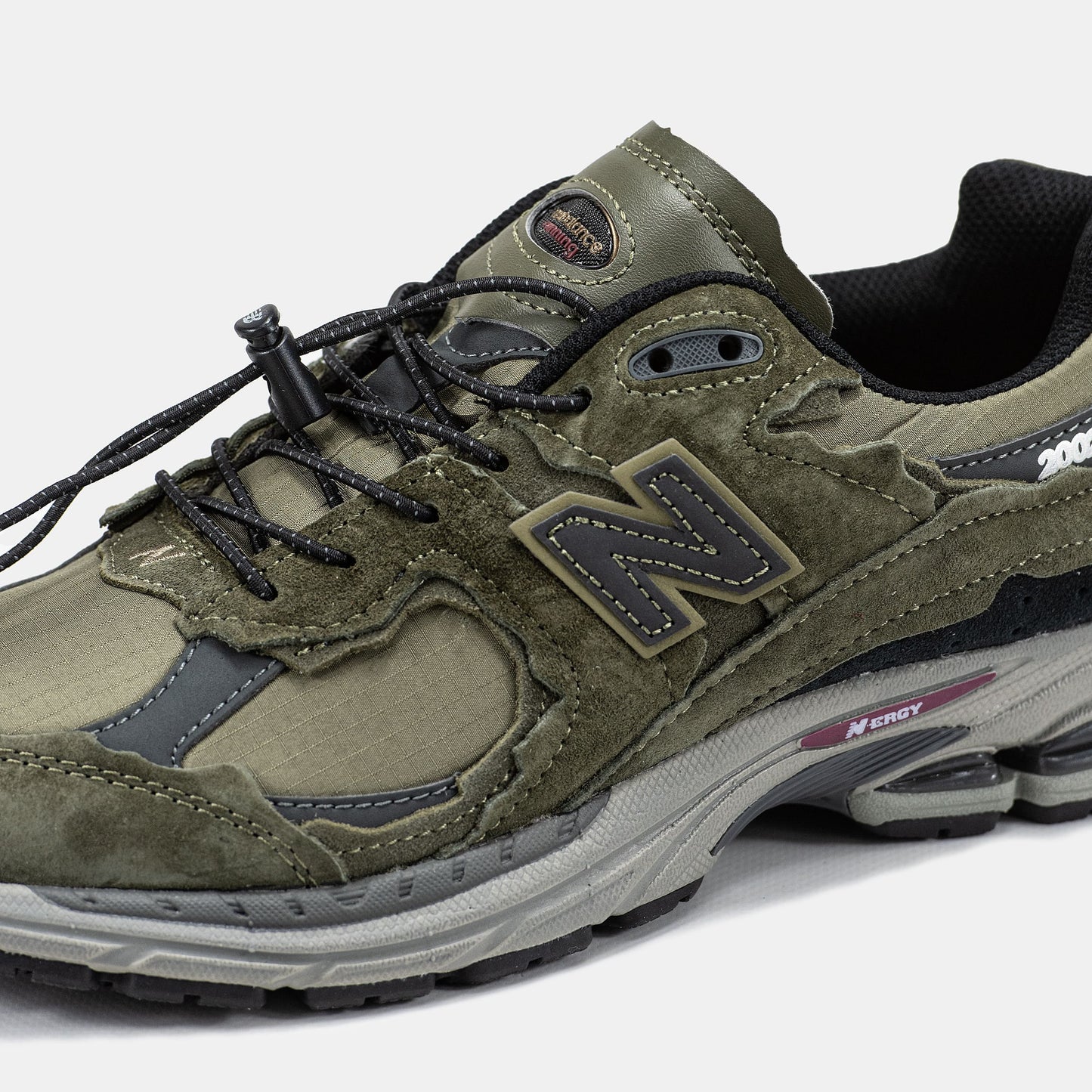 New Balance 2002R Green