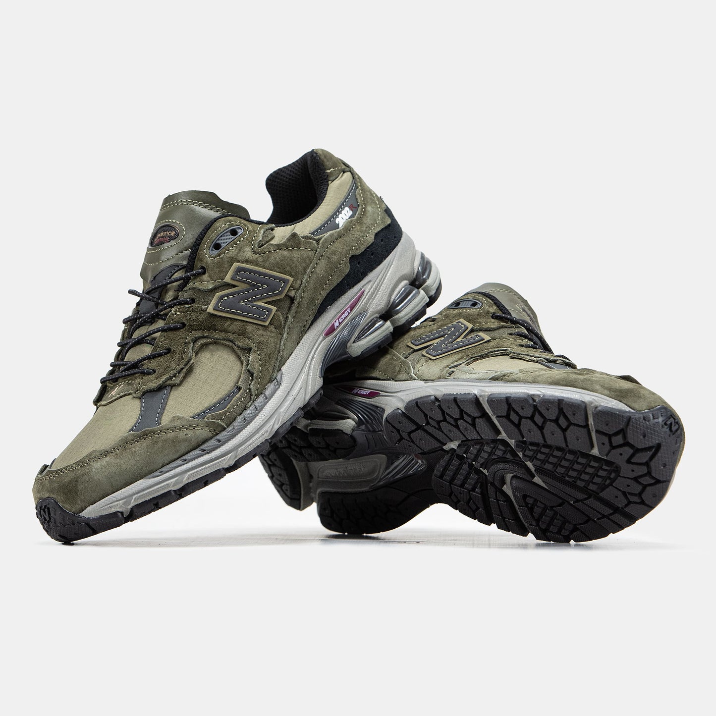 New Balance 2002R Green