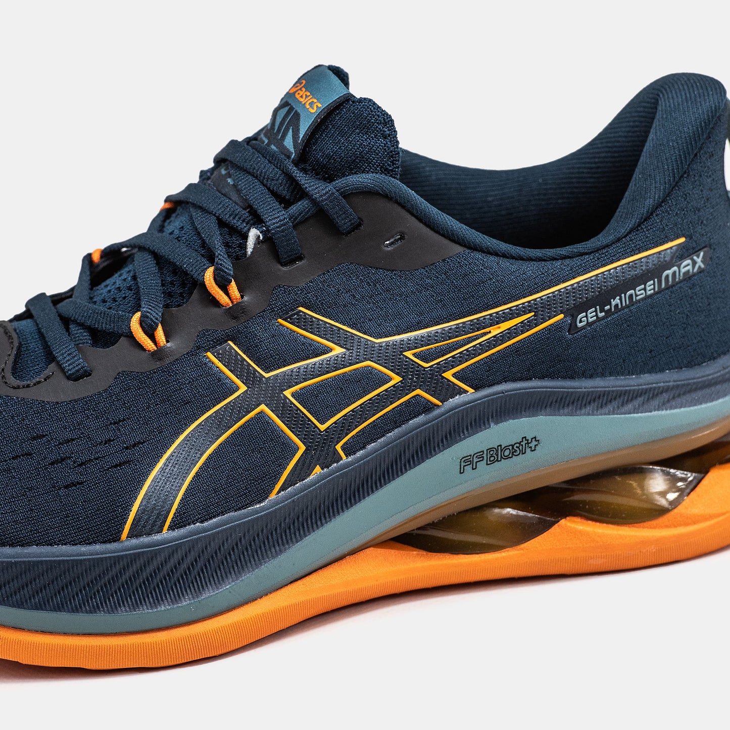 Asics Gel-Kinsei Max Blue