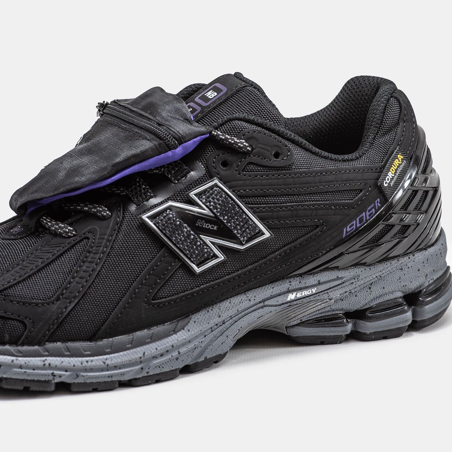 New Balance 1906R Cordura Black