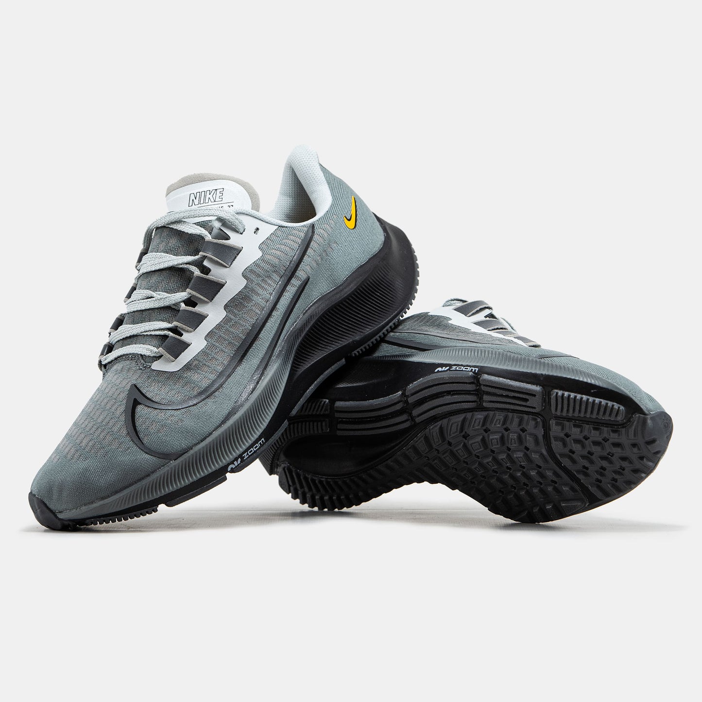 Nike Air Zoom Pegasus 37 Grey