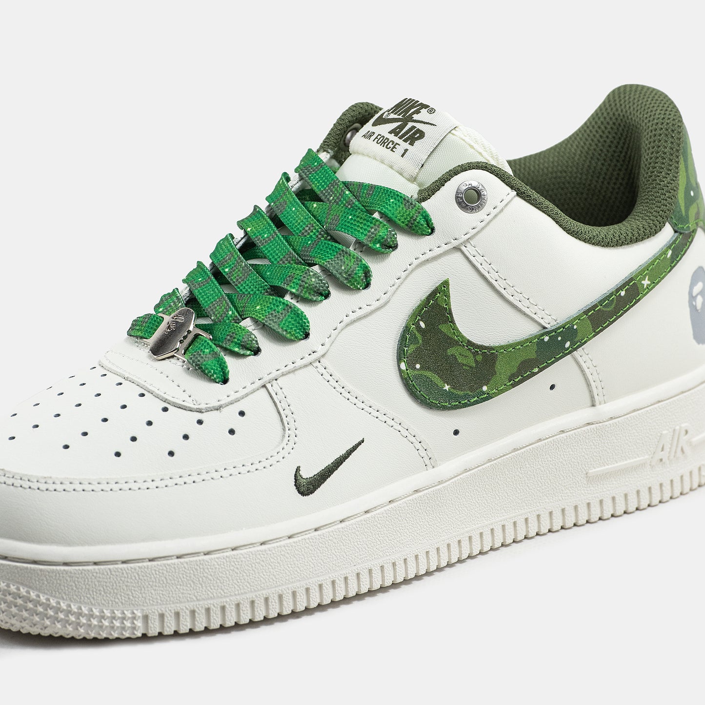 Nike Air Force 1 x BAPE Green