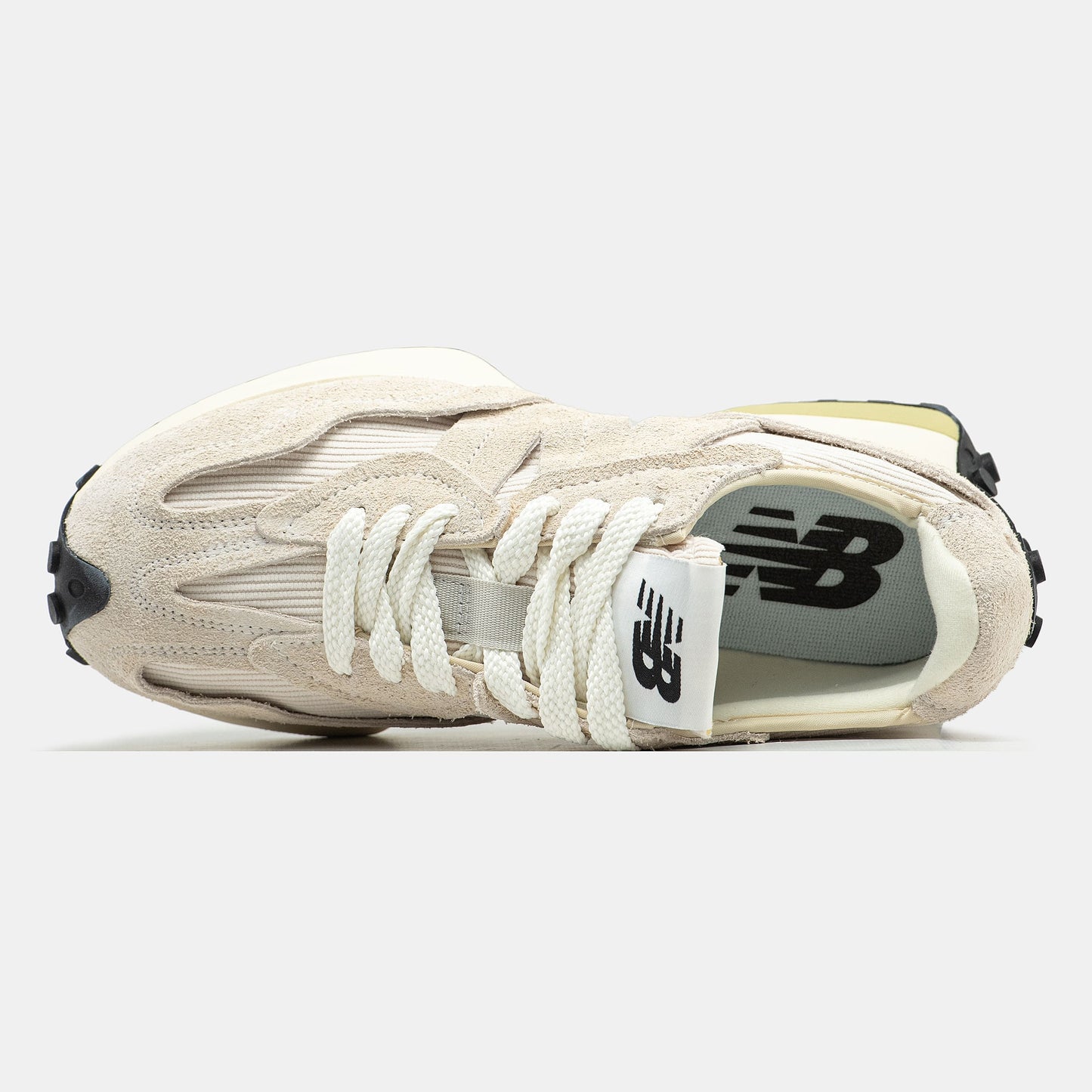 New Balance 327 Beige