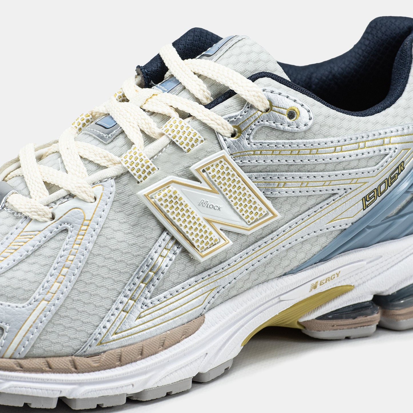 New Balance 1906R x KITH Silver Blue