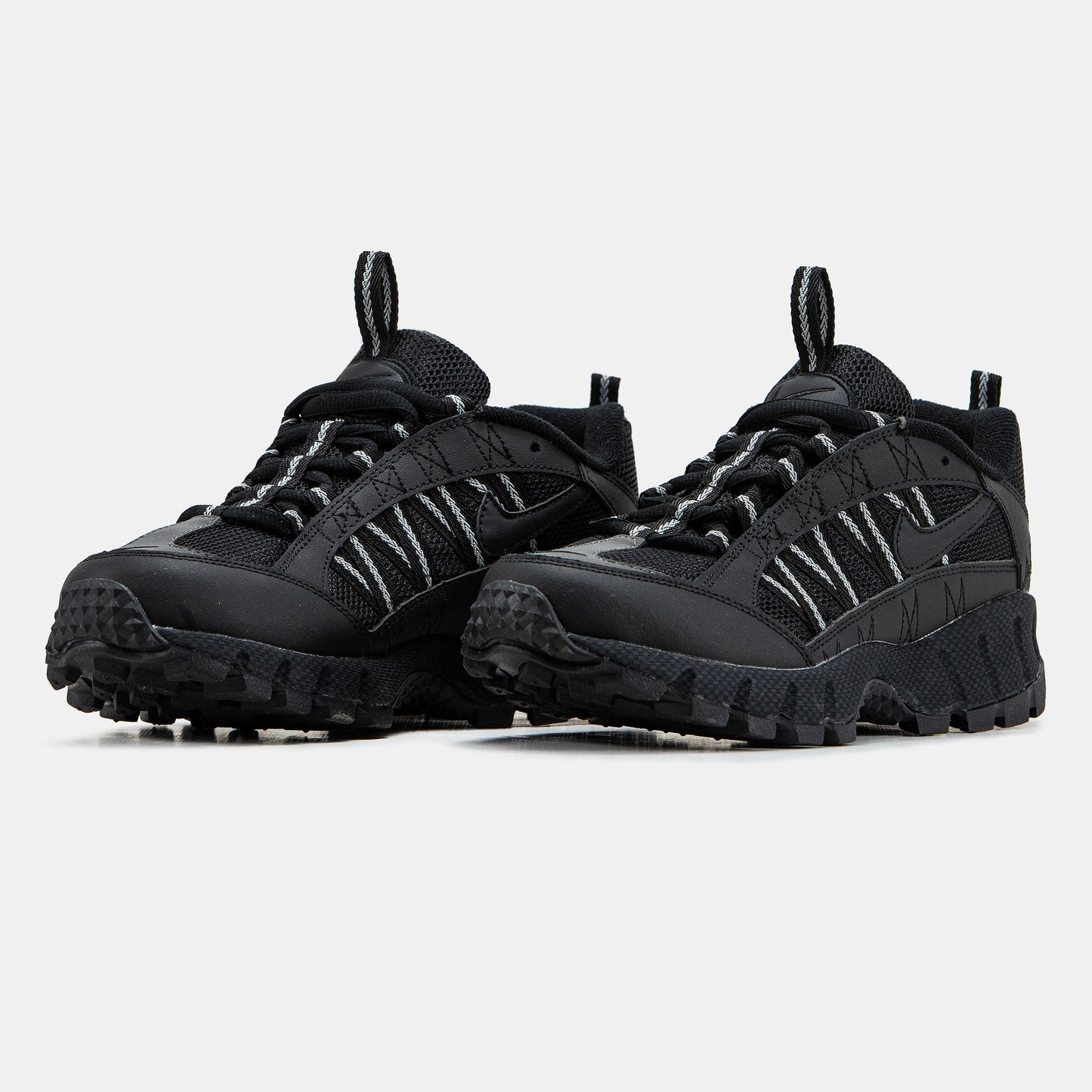 Nike Air Humara Black