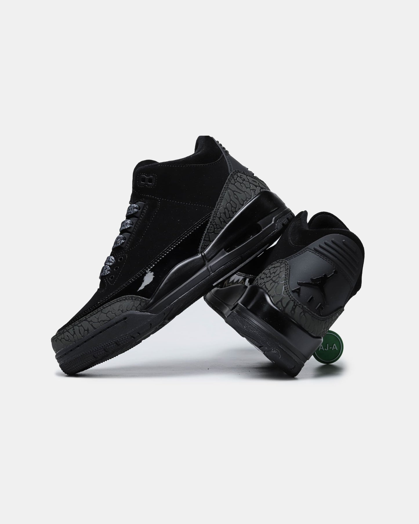 Nike Air Jordan 3 Retro 'Black Cat' 2025