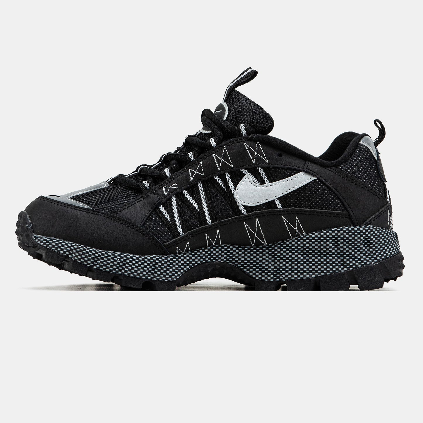 Nike Air Humara Black White