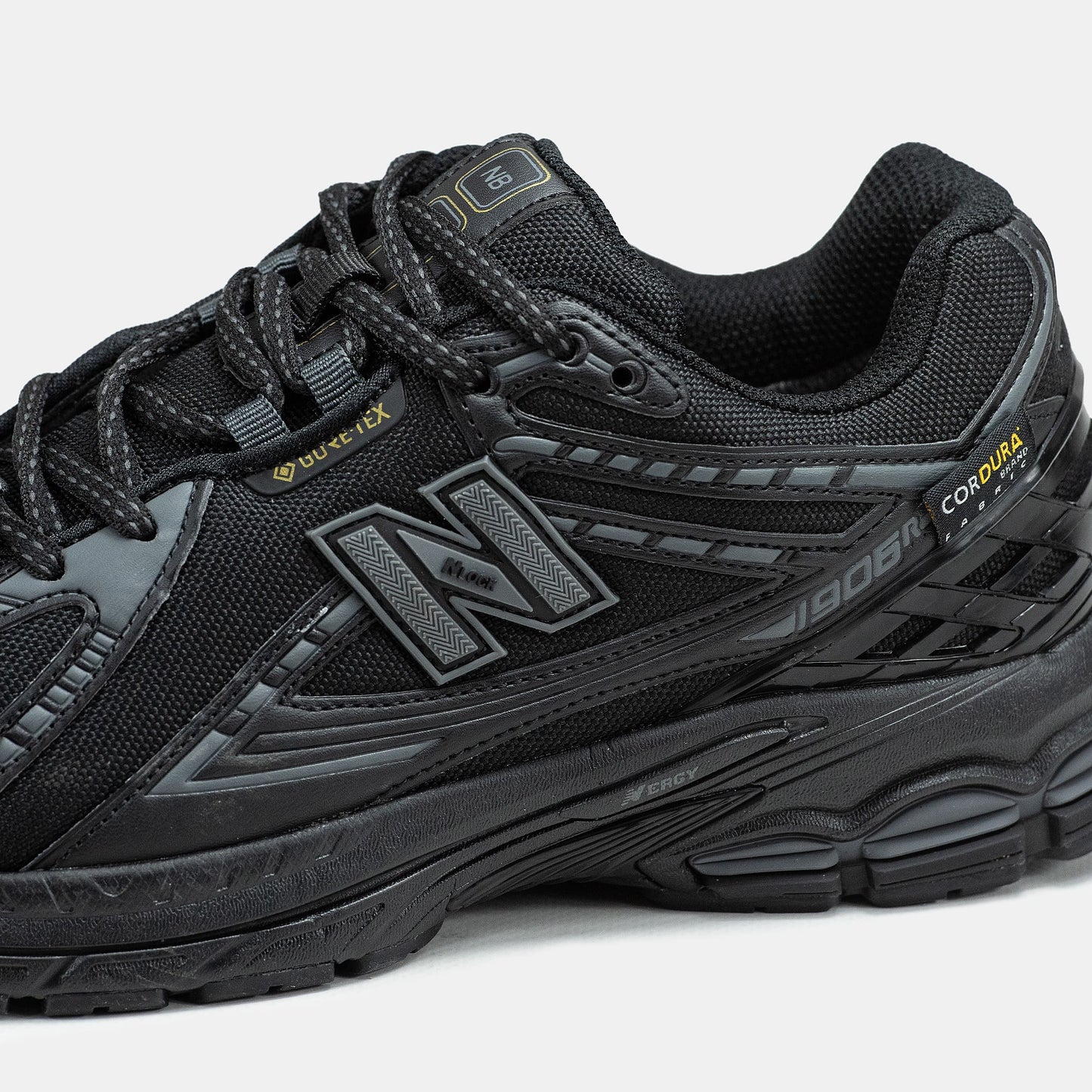 New Balance 1906R Gore-Tex Black
