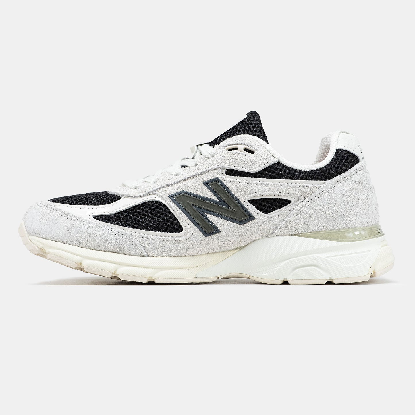 New Balance 990v4 JFG Beige Black