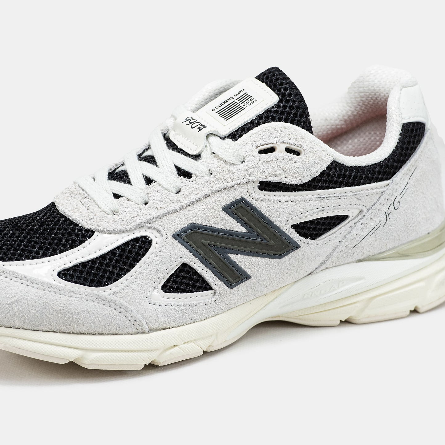 New Balance 990v4 JFG Beige Black