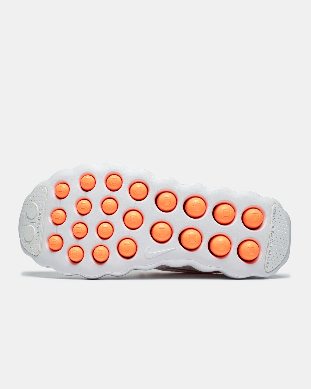 Nike Wmns Mind 002 Sail Chrome Chalk Hyper Crimson