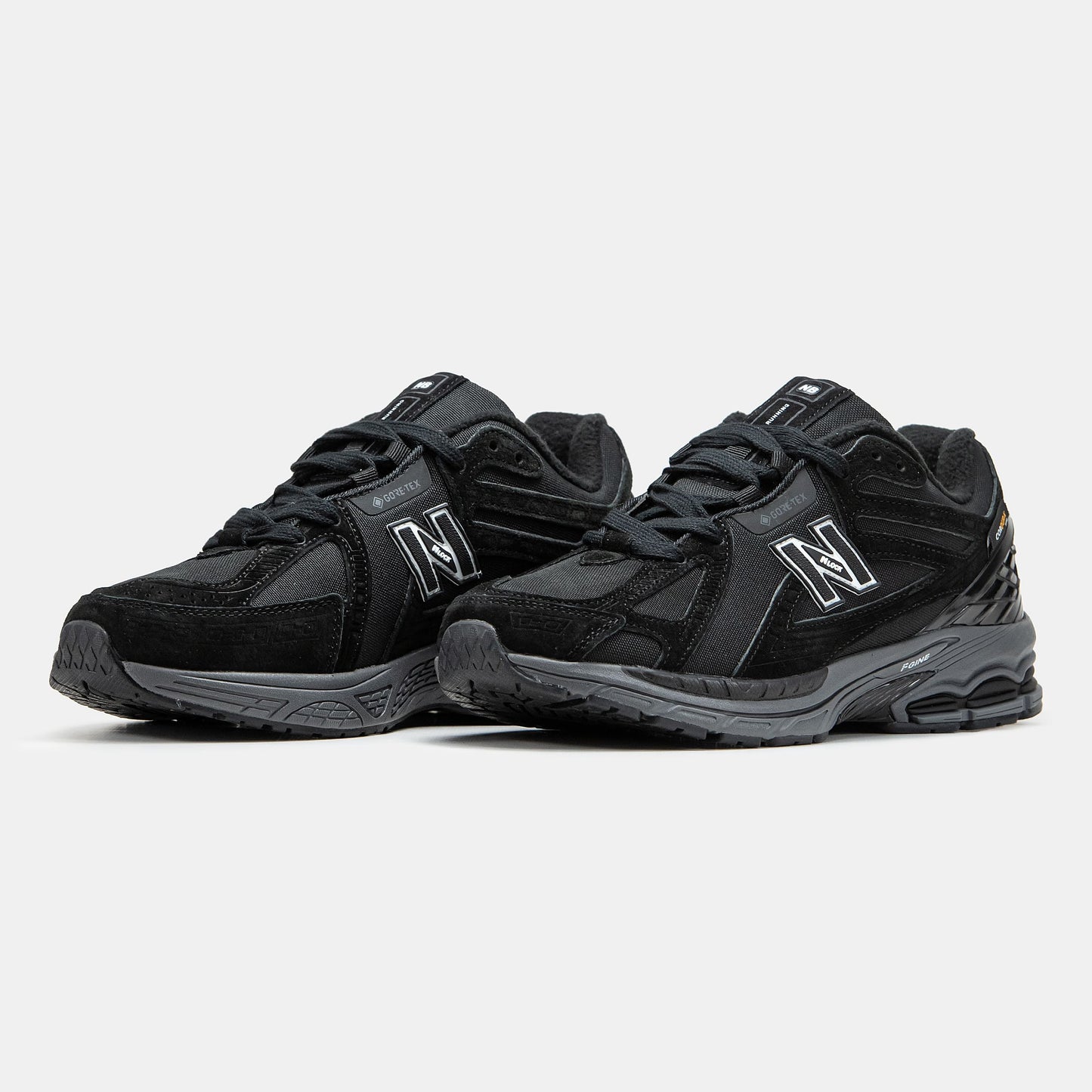 New Balance 1906R All Black Cordura