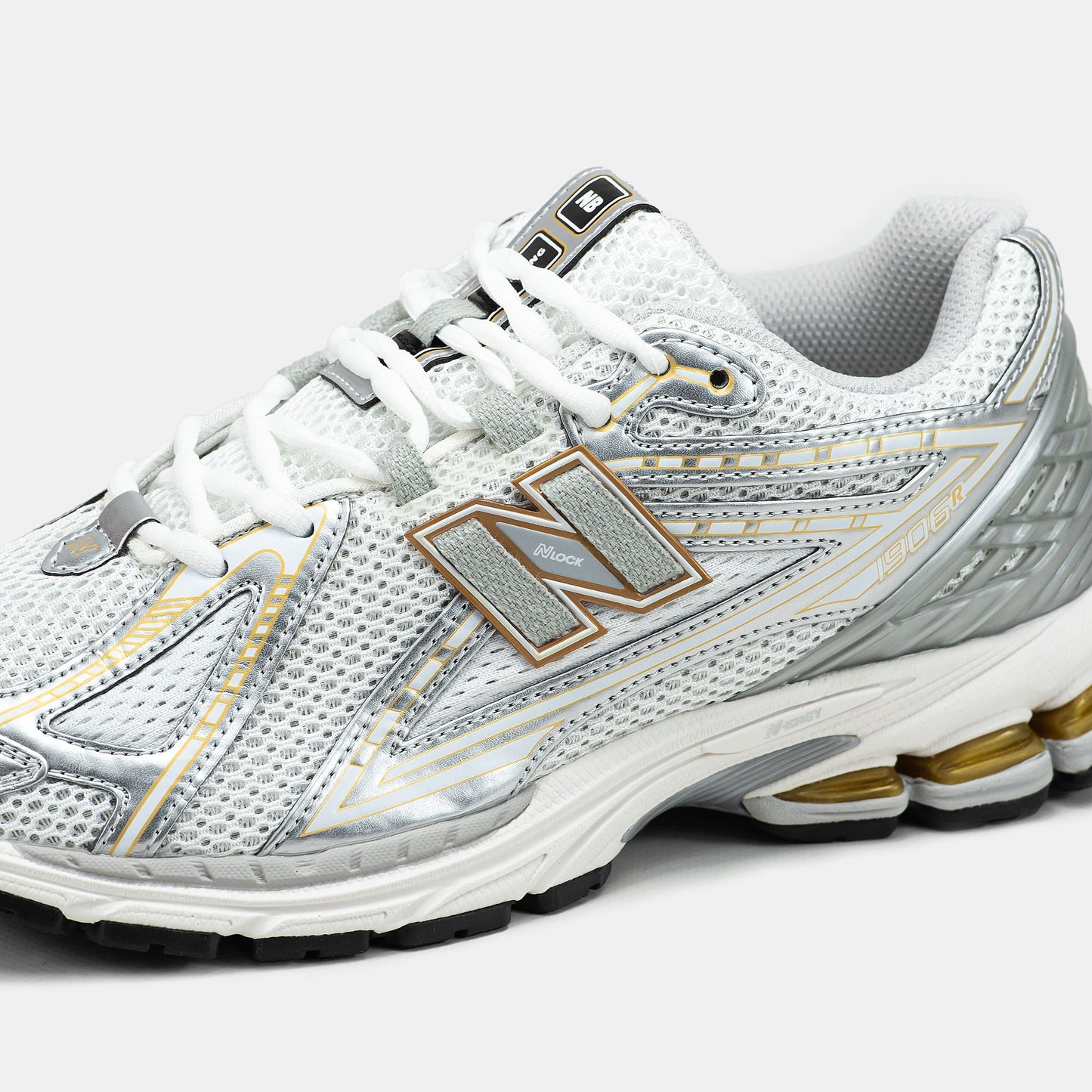 New Balance 1906R White Silver Gold