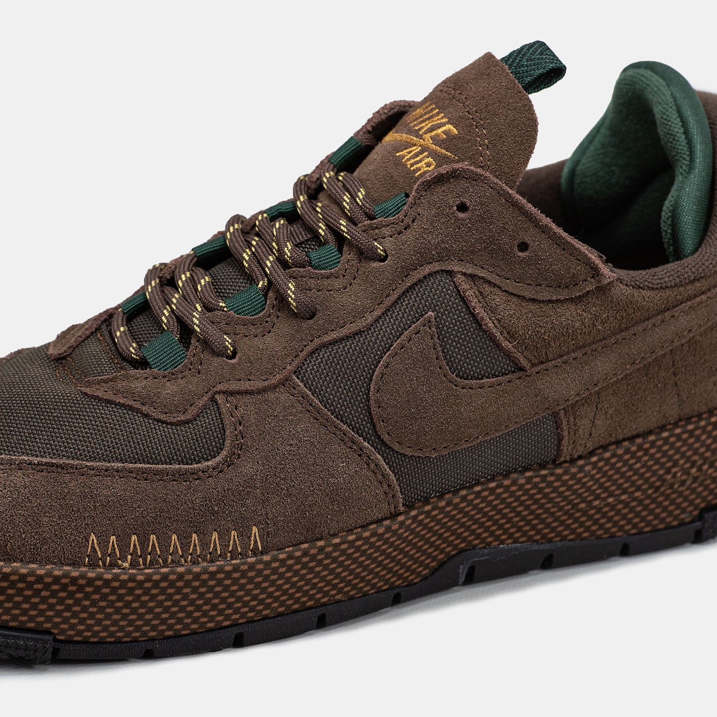 Nike Air Force 1 Wild Brown