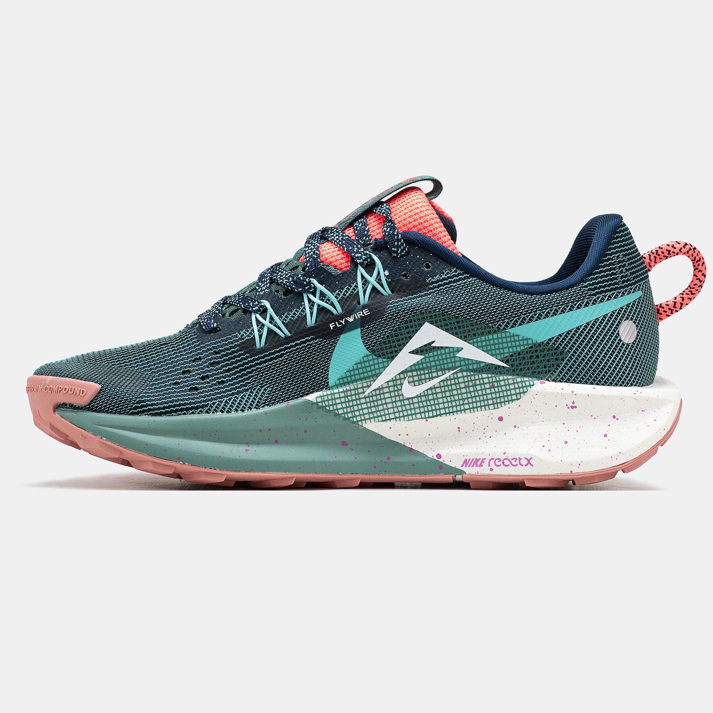 Nike Pegasus Trail 5 Green Pink