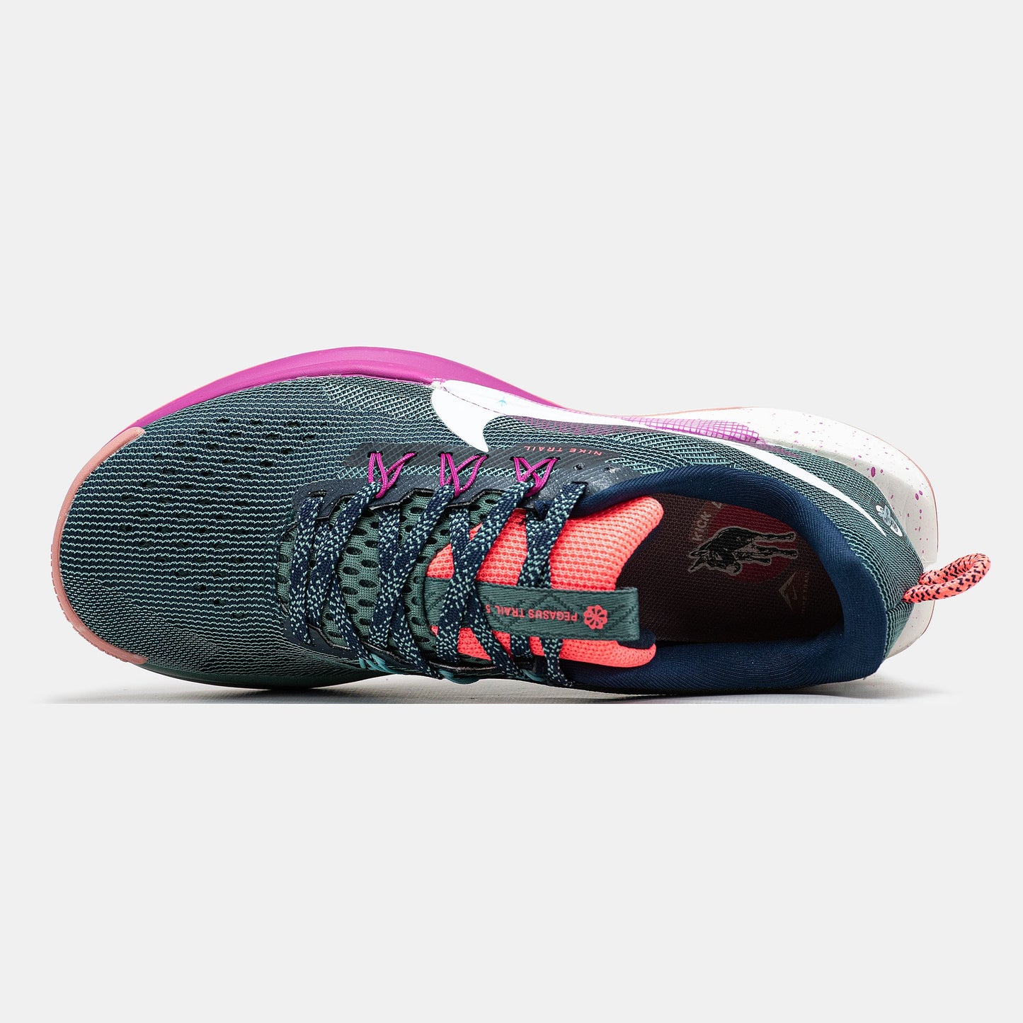 Nike Pegasus Trail 5 Green Pink