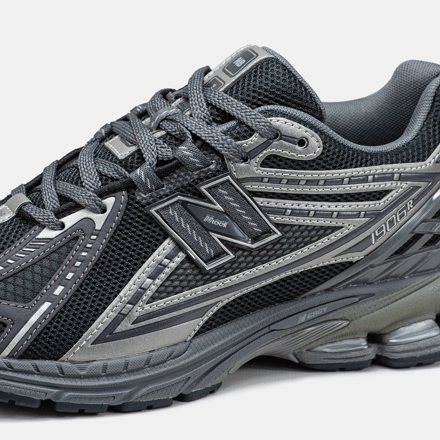 New Balance 1906R Grey Black