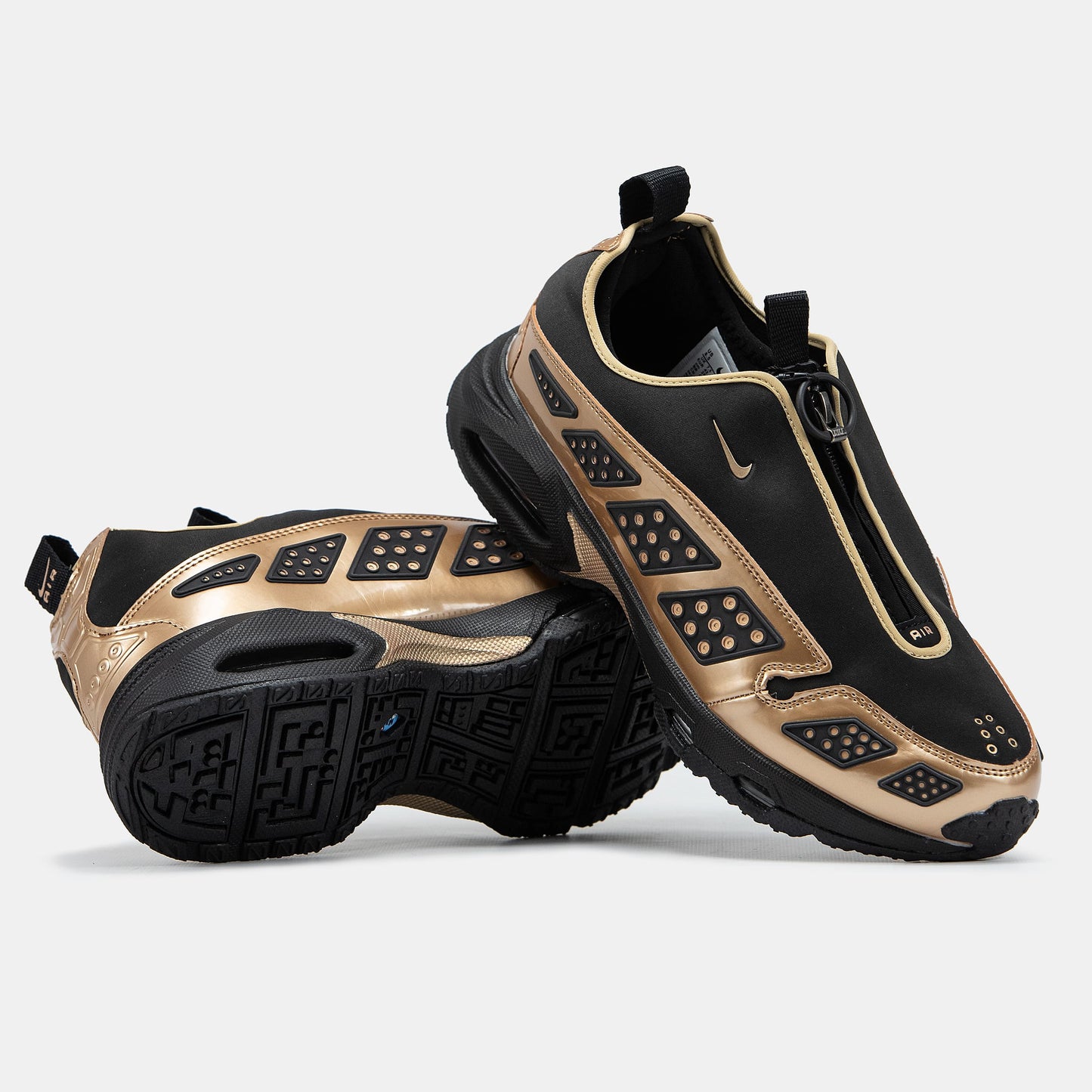 Nike Air Max SNDR Black Gold