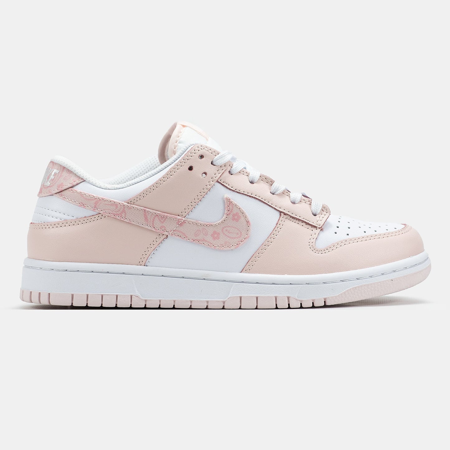 Nike SB Dunk Low White Pink