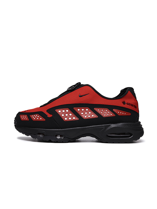 Nike Air Max SNDR Gore-Tex Hyper Crimson