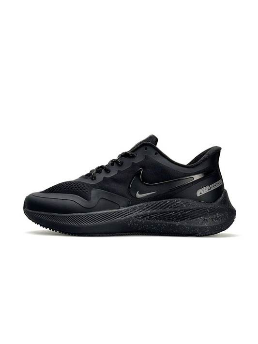 Nike Air Zoom Winflo 8 Shield All Black Space