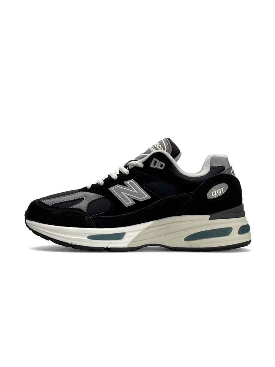 New Balance 991 Black Grey