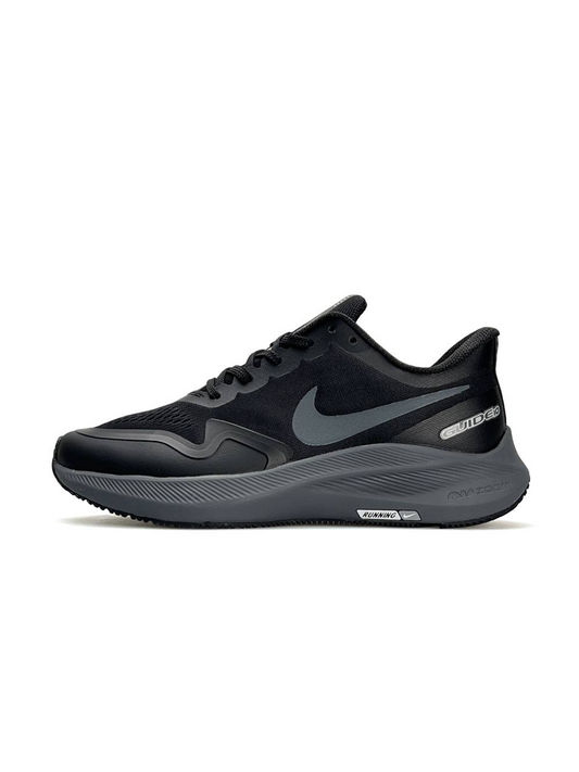 Nike Air Zoom Winflo 8 Shield Black Dark Grey