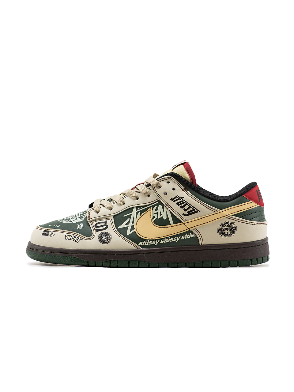 Nike SB Dunk Low x Stussy BMW M3