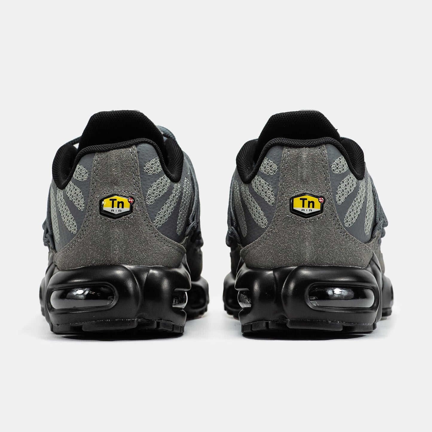 Nike Air Max TN Plus Toggle Grey
