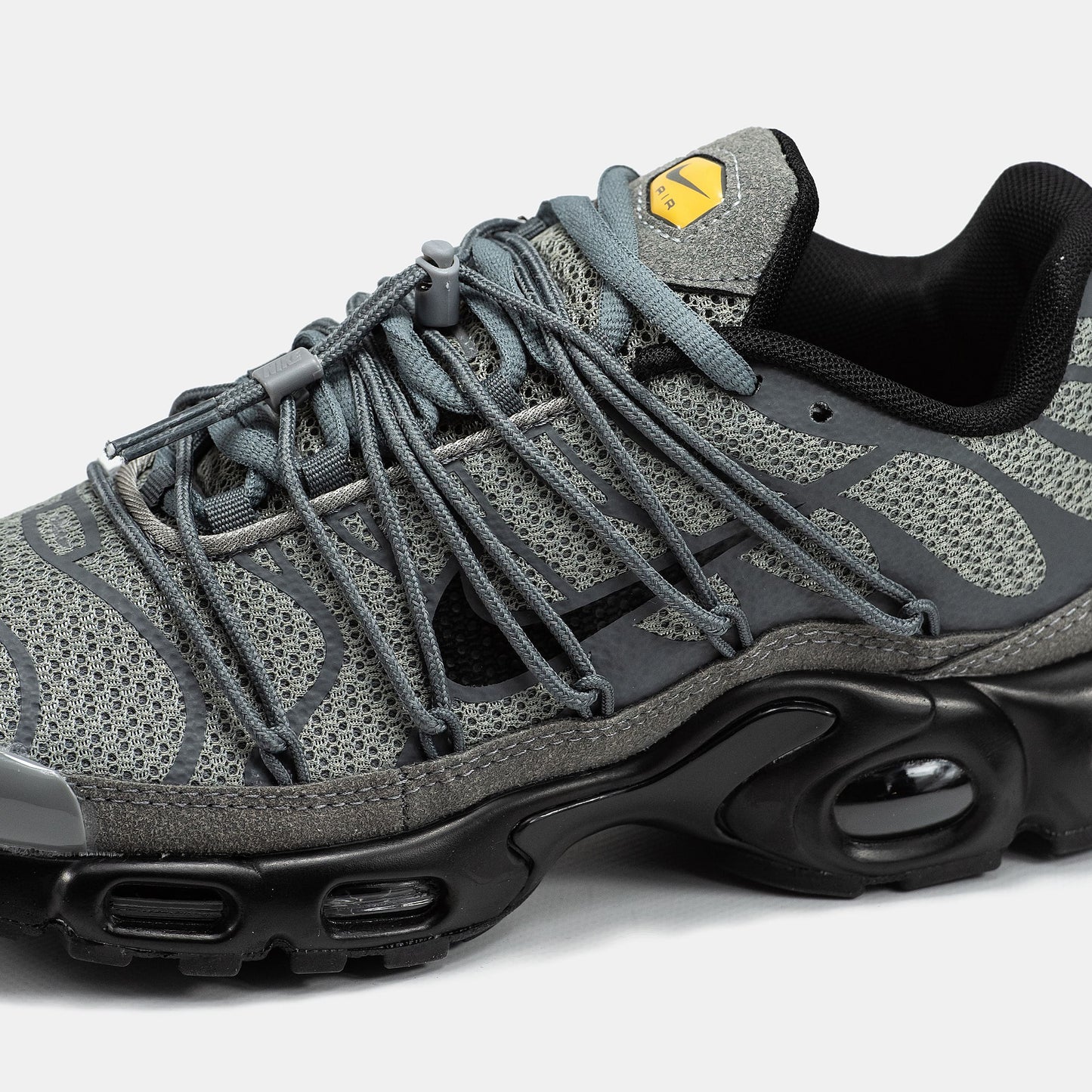 Nike Air Max TN Plus Toggle Grey
