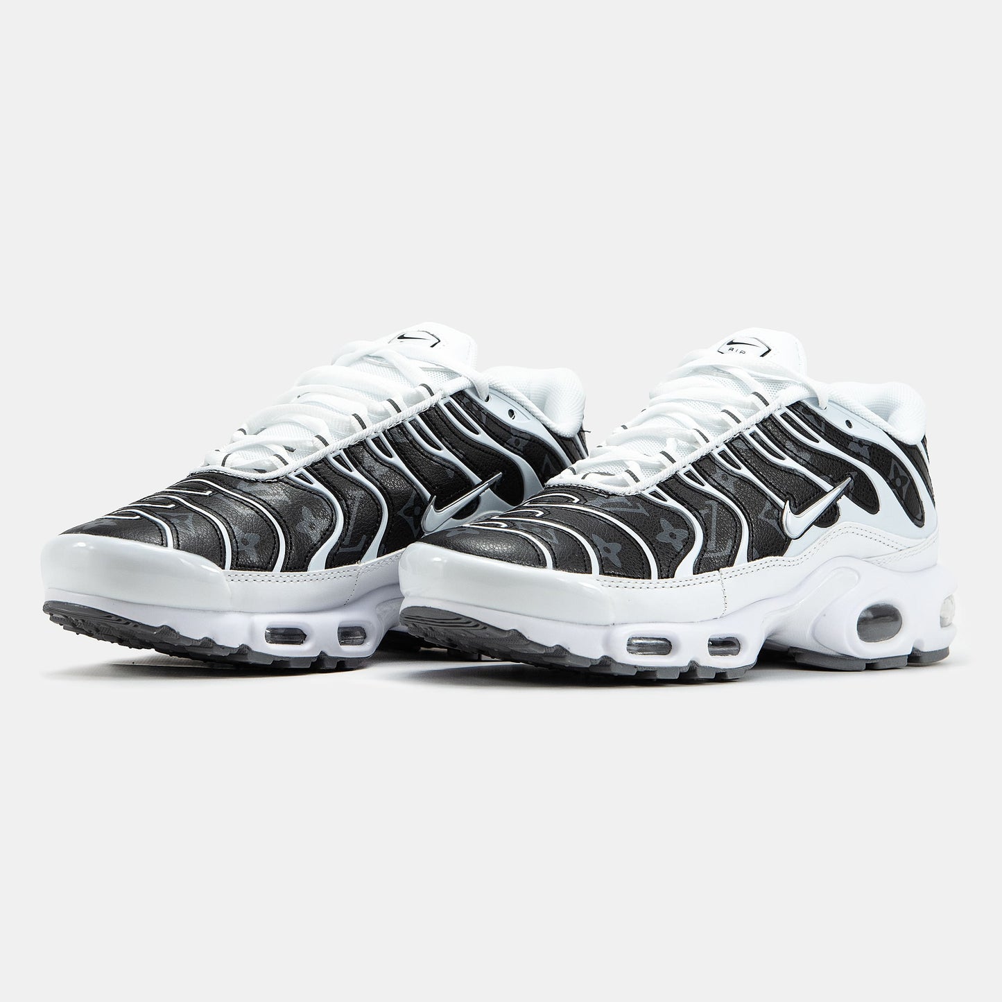 Nike Air Max Tn x Louis Vuitton Black White
