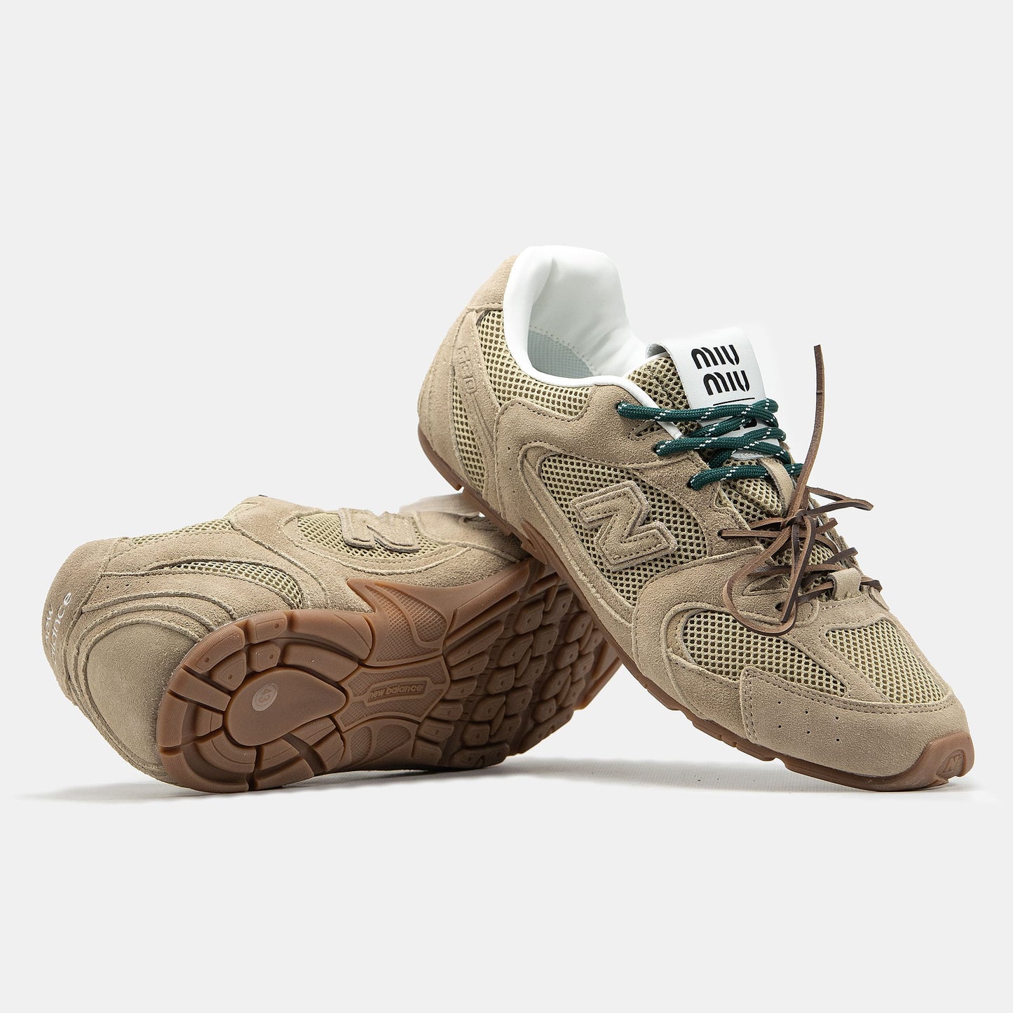 New Balance 530 x MIU MIU Beige