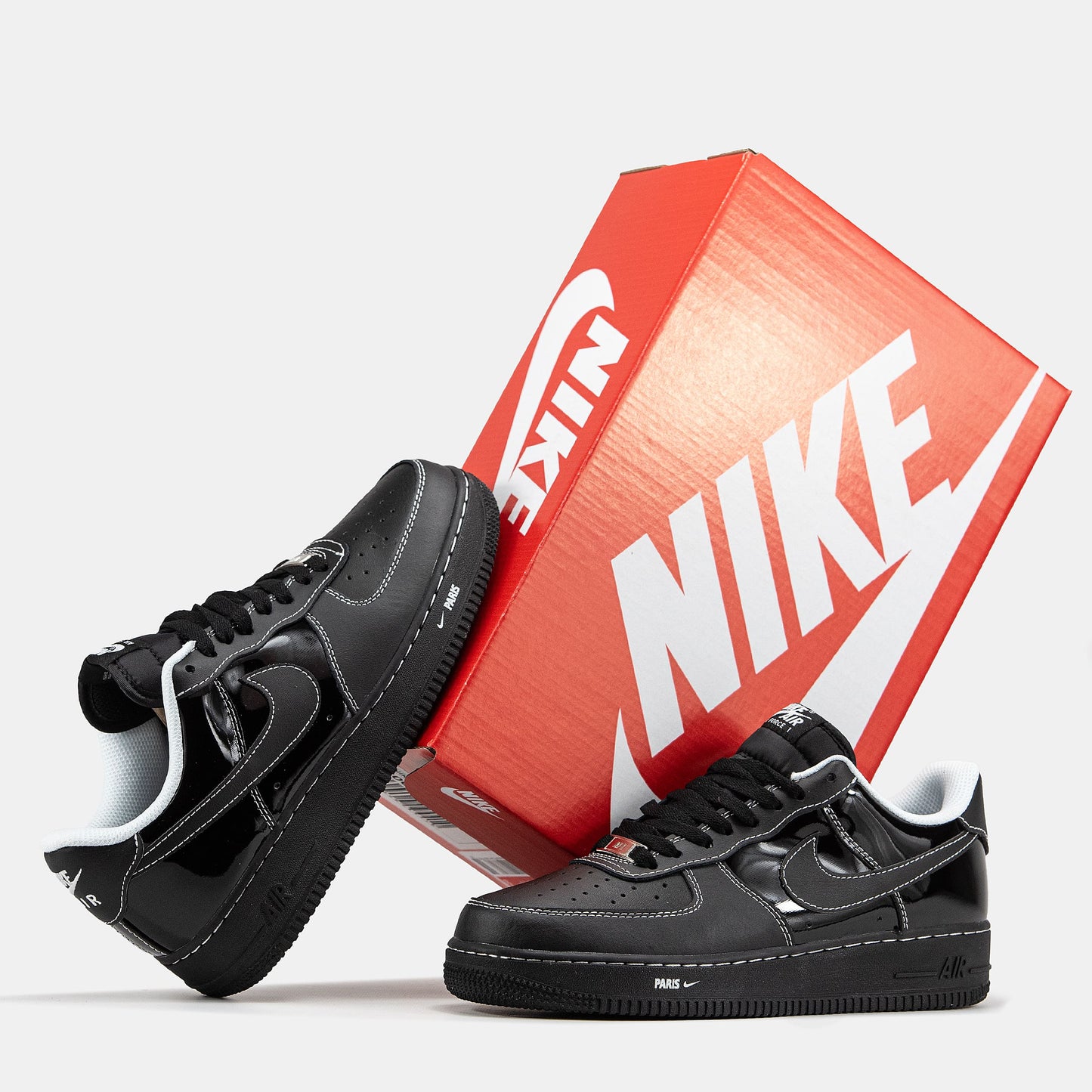 Nike Air Force 1 Paris Black