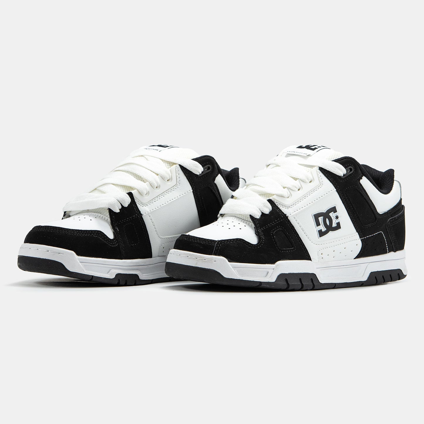 DC Stag White Black