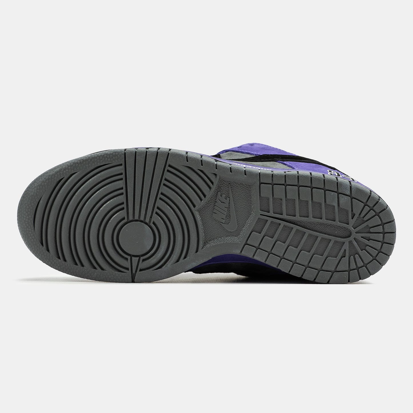 Nike SB Dunk x Supreme Violet
